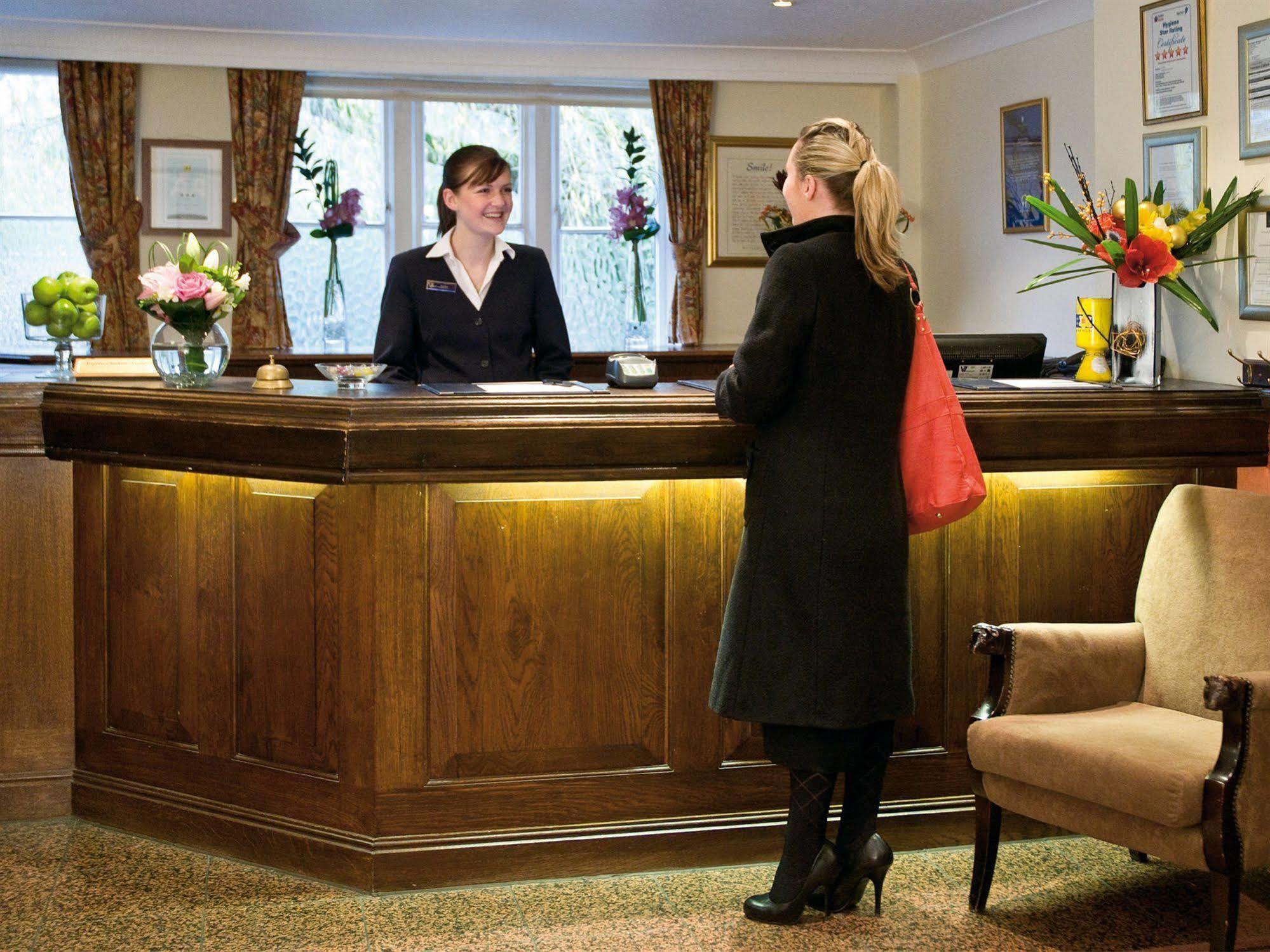 The Lymm Hotel エクステリア 写真