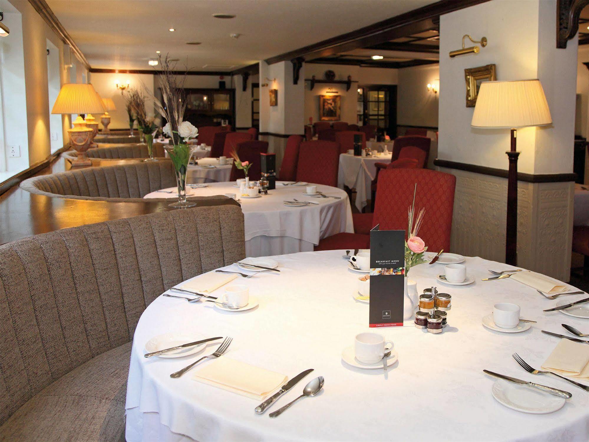 The Lymm Hotel エクステリア 写真