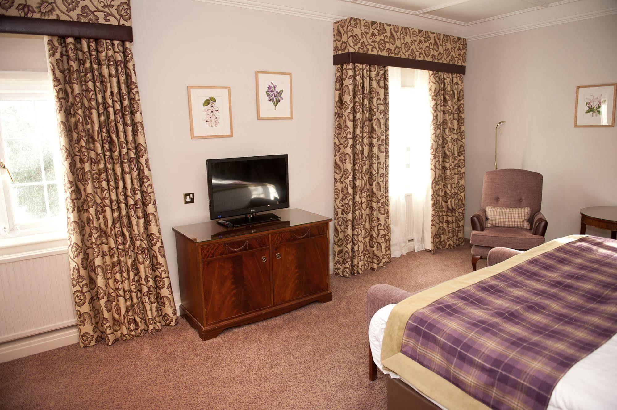 The Lymm Hotel エクステリア 写真